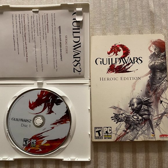 GUILDWARS 2 DISC GAME SET NEW INCLUDES GUILDWARS 2 BOOK GAME GUIDE NEW CONDITIO - Picture 1 of 7